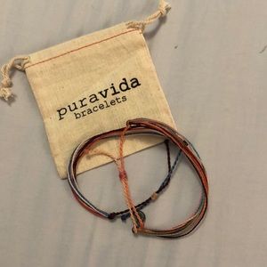 Two Pura Vida bracelets in wonderful colors!
